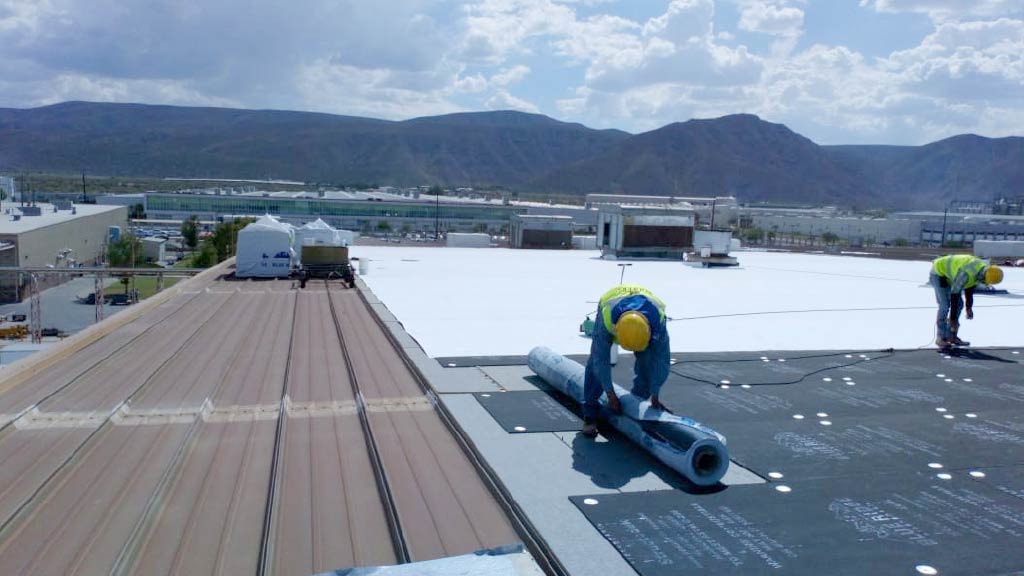 Retechado con membrana TPO - GreenFlex